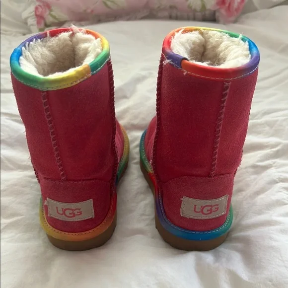 Ugg toddler boots - Picture 2 of 9
